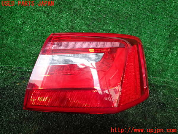 1UPJ-33341530]アウディ・A6(4GCHVS)右テールランプ 中古_m0001.jpg