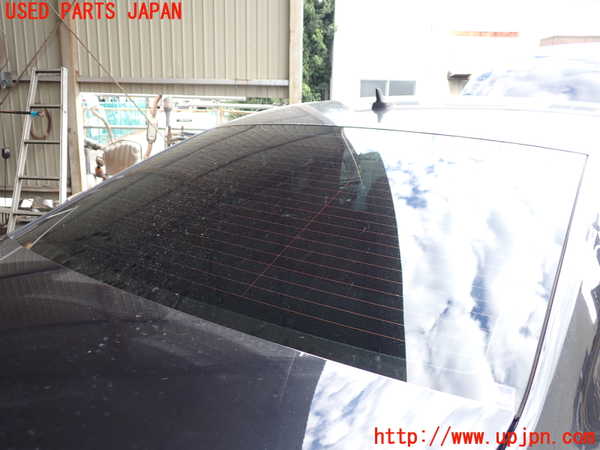 1UPJ-33341560]アウディ・A6(4GCHVS)リアガラス M503 中古_m0001.jpg