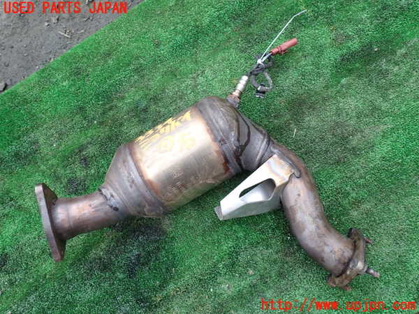 1UPJ-33342661]アウディ・A6(4GCHVS)触媒1 (右側) 中古_m0001.jpg