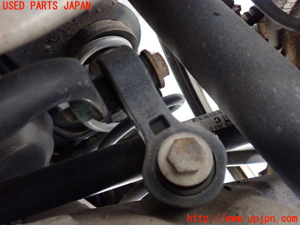 1UPJ-33345445]アウディ・A6(4GCHVS)リアスタビライザー 中古_m0003.jpg