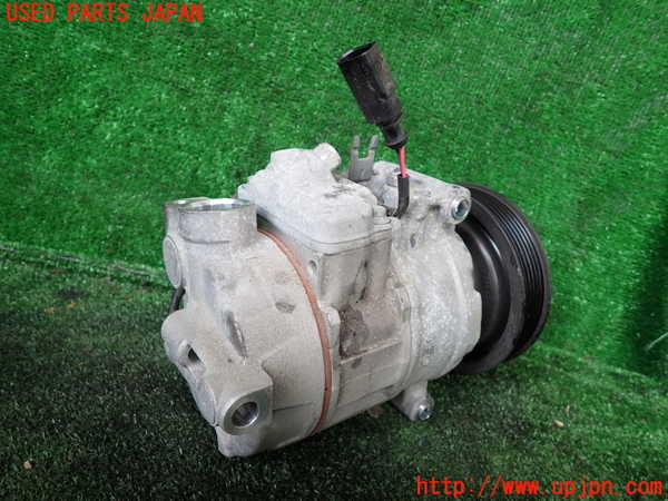 1UPJ-33346025]アウディ・A6(4GCHVS)エアコンコンプレッサー 中古_m0002.jpg
