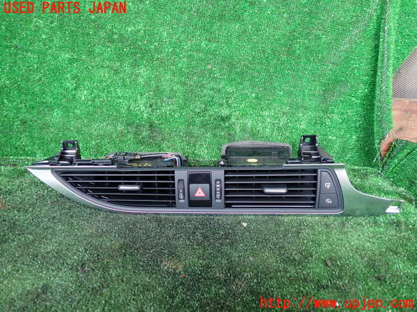 1UPJ-33347526]アウディ・A6(4GCHVS)エアコン吹き出し口1 (真中) 中古_m0001.jpg