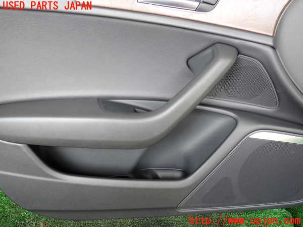 1UPJ-33341264]アウディ・A6(4GCHVS)左前ドア内張り 中古_m0003.jpg