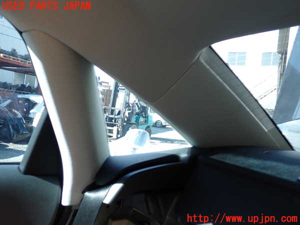 1UPJ-33347675]アウディ・A6(4GCHVS)右リアピラートリム 中古_m0001.jpg