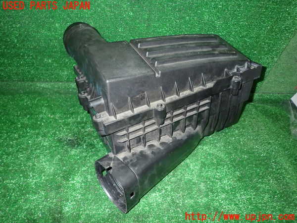 1UPJ-33352560]VW ザ･ビートル(16CPL)エアクリーナーボックス 中古_m0001.jpg