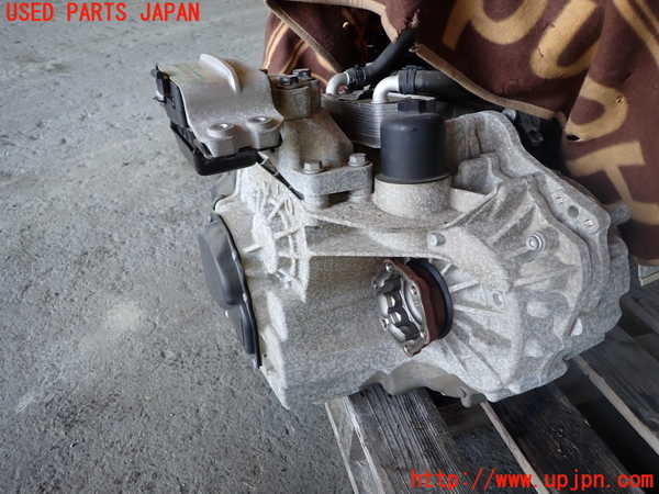 1UPJ-33353010]VW ザ･ビートル(16CPL)ミッション AT CPL 中古_m0003.jpg