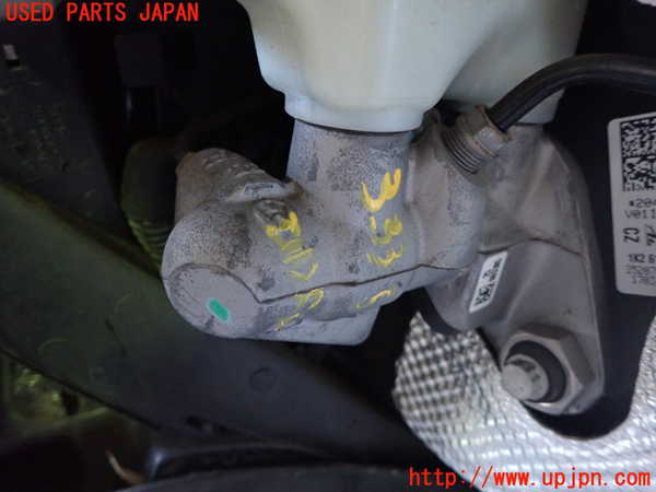 1UPJ-33354050]VW ザ･ビートル(16CPL)ブレーキマスターシリンダー 中古_m0002.jpg