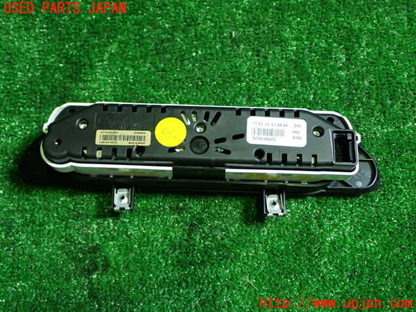 1UPJ-33356180]VW ザ･ビートル(16CPL)3連メーター 中古_m0003.jpg