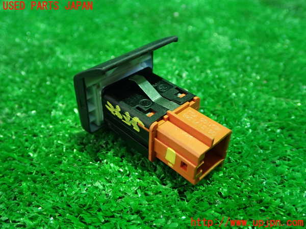 1UPJ-33356306]VW ザ･ビートル(16CPL)スイッチ1 (ソナー) 中古_m0003.jpg