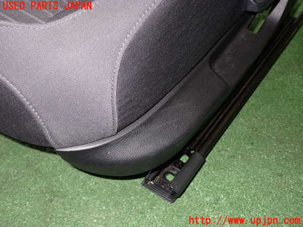 1UPJ-33357065]VW ザ･ビートル(16CPL)助手席シート 中古_m0004.jpg