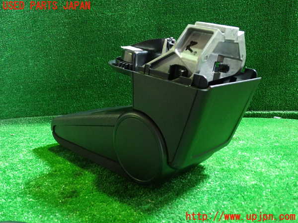 1UPJ-33357549]VW ザ･ビートル(16CPL)コンソール 中古_m0002.jpg