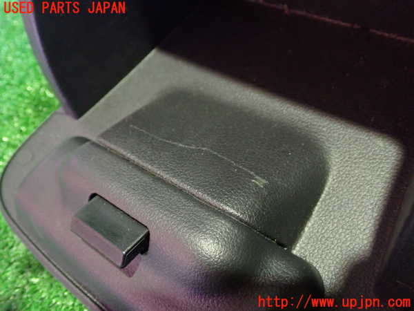 1UPJ-33357841]VW ザ･ビートル(16CPL)小物入れ1 中古_m0004.jpg