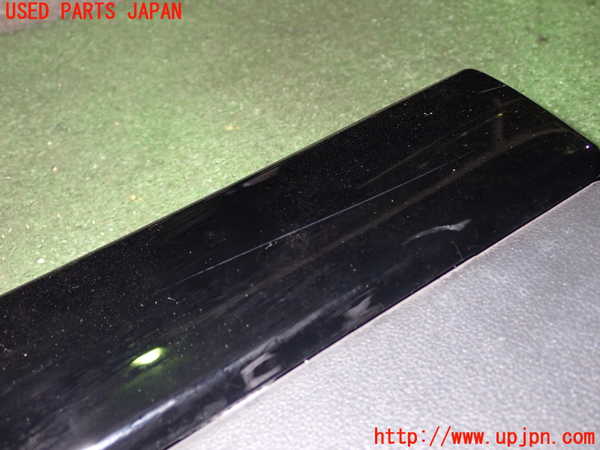 1UPJ-33351234]VW ザ･ビートル(16CPL)右ドア内張り 中古_m0004.jpg