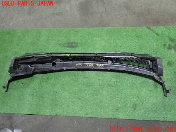 1UPJ-33361190]セレナ Sハイブリッド(HC26)カウルトップ 中古_m0002.jpg