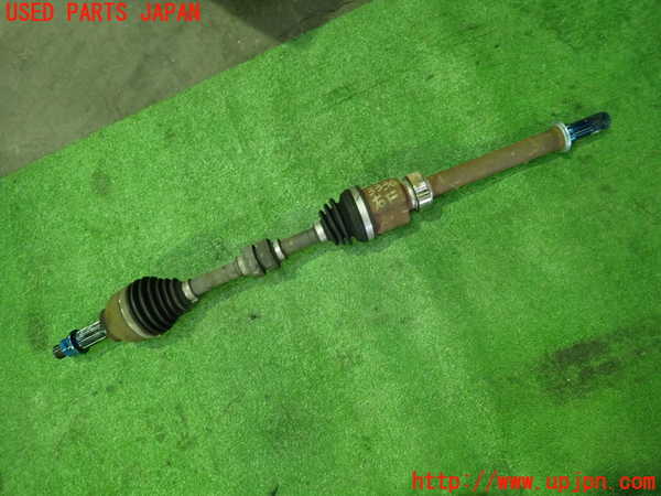1UPJ-33364010]セレナ Sハイブリッド(HC26)右フロントドライブシャフト 中古_m0001.jpg
