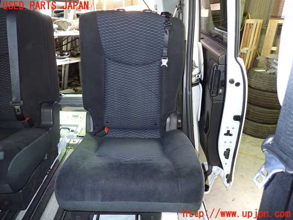 1UPJ-33367175]セレナ Sハイブリッド(HC26)左2列目シート 中古_m0001.jpg