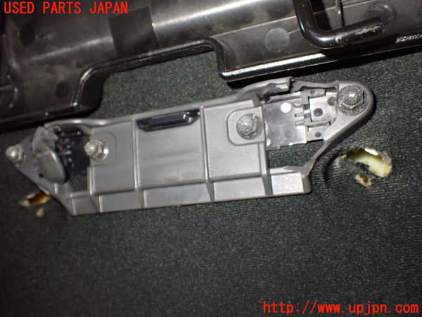 1UPJ-33367175]セレナ Sハイブリッド(HC26)左2列目シート 中古_m0005.jpg