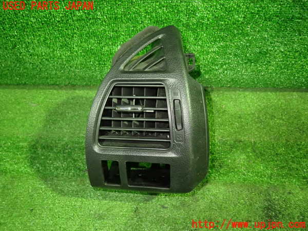1UPJ-33367526]セレナ Sハイブリッド(HC26)エアコン吹き出し口1 (右) 中古_m0001.jpg