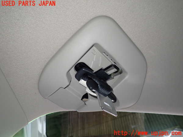 1UPJ-33367215]セレナ Sハイブリッド(HC26)3列目シートベルト 中古_m0001.jpg