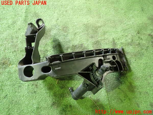 1UPJ-33371142]アウディ・A5(8TCDNF)左ヘッドライトリム 中古_m0001.jpg