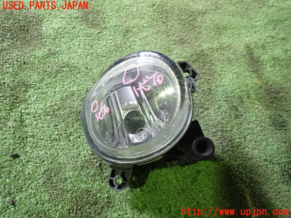 1UPJ-33371180]アウディ・A5(8TCDNF)右フォグ 中古_m0001.jpg