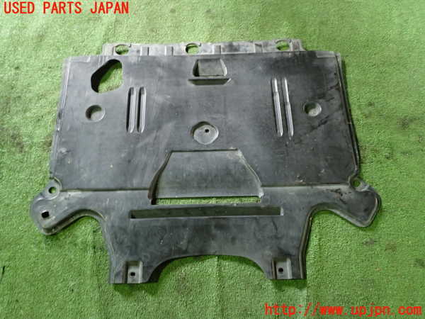 1UPJ-33372170]アウディ・A5(8TCDNF)エンジンアンダーカバー 中古_m0001.jpg