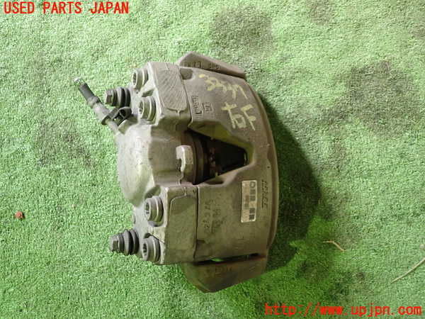 1UPJ-33374080]アウディ・A5(8TCDNF)右フロントキャリパー 中古_m0001.jpg