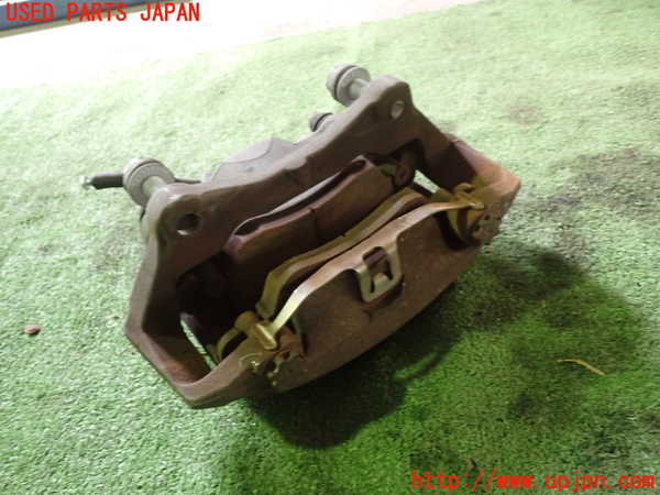1UPJ-33374080]アウディ・A5(8TCDNF)右フロントキャリパー 中古_m0002.jpg