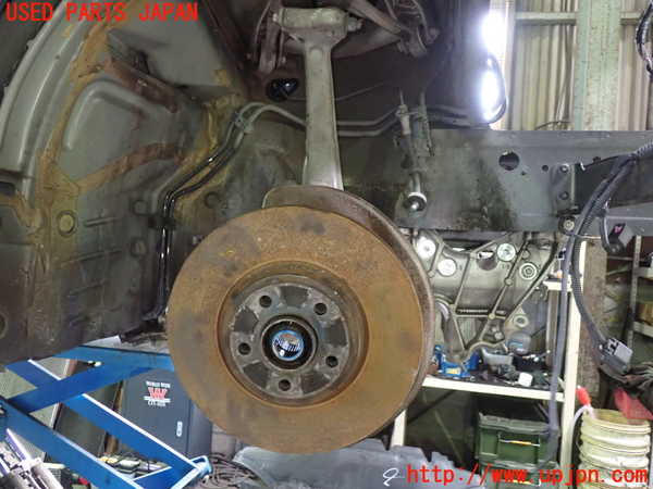 1UPJ-33374290]アウディ・A5(8TCDNF)右フロントナックルハブ 中古_m0002.jpg