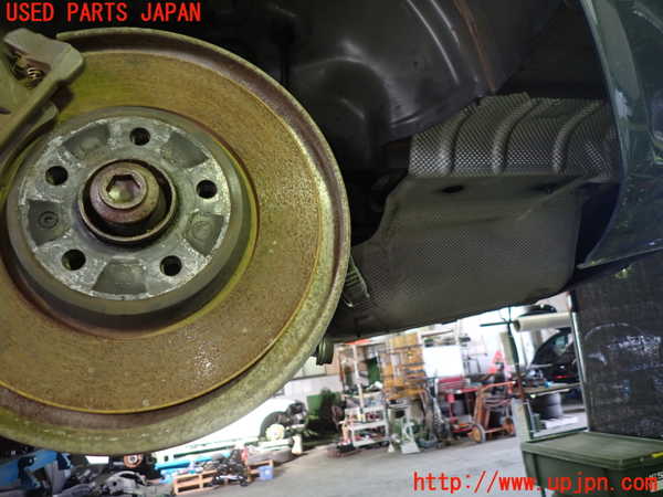 1UPJ-33374305]アウディ・A5(8TCDNF)左リアナックルハブ 中古_m0003.jpg