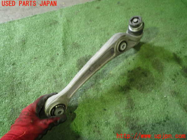1UPJ-33375186]アウディ・A5(8TCDNF)左フロントロアアーム1 中古_m0002.jpg