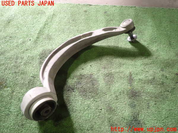 1UPJ-33375315]アウディ・A5(8TCDNF)右フロントテンションロッド 中古_m0002.jpg