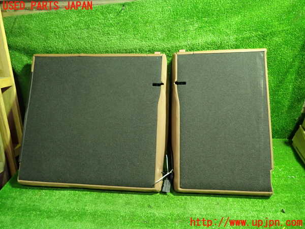 1UPJ-33377385]アウディ・A5(8TCDNF)リアシート 中古_m0004.jpg