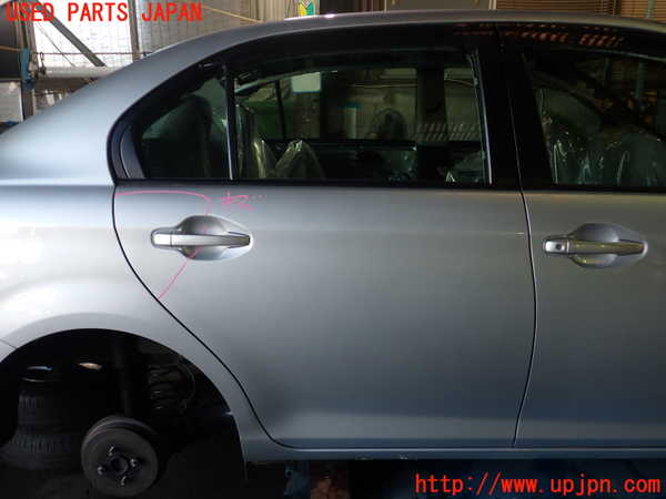1UPJ-33381290]カローラ アクシオ(NZE161)右後ドア 中古 NSG M3O8_m0001.jpg