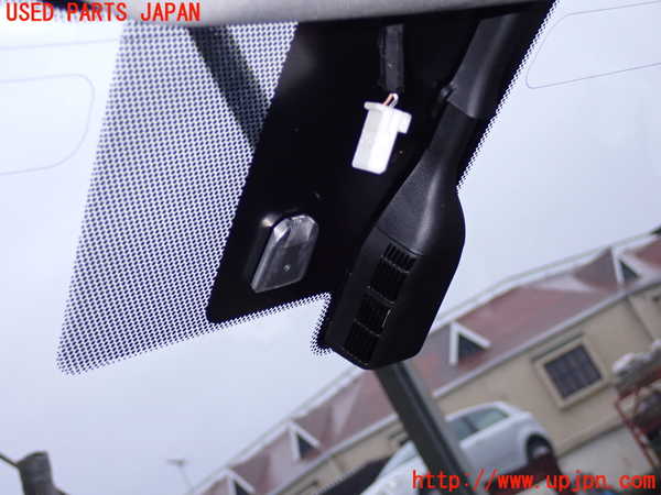 2UPJ-33391195]レクサス・CT200h(ZWA10)フロントガラス 中古_m0003.jpg