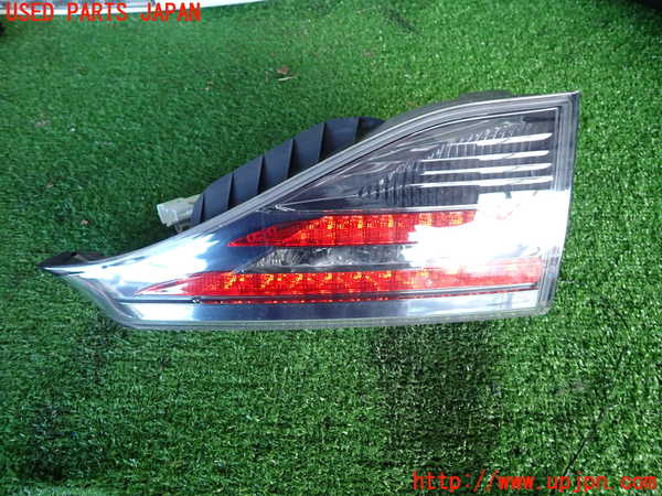 2UPJ-33391550]レクサス・CT200h(ZWA10)右リアフィニッシャー 中古_m0001.jpg