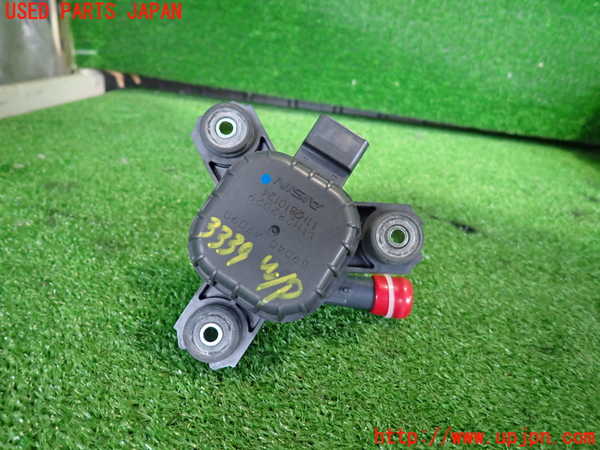 2UPJ-33392110]レクサス・CT200h(ZWA10)ウォーターポンプ 中古_m0002.jpg