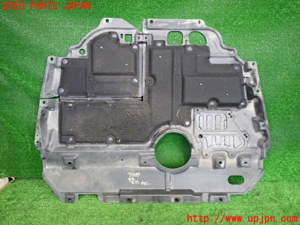 2UPJ-33392170]レクサス・CT200h(ZWA10)エンジンアンダーカバー 中古_m0001.jpg