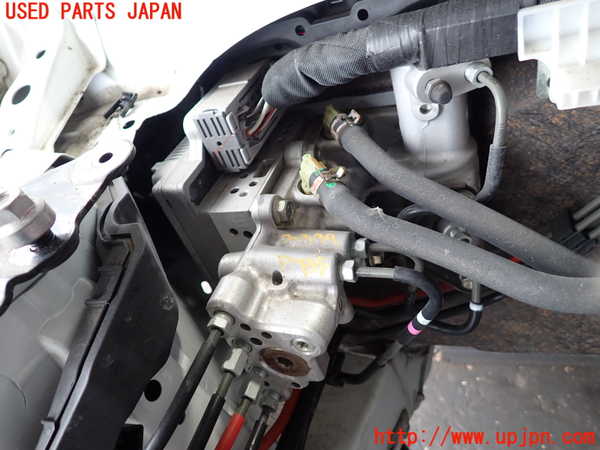 2UPJ-33394040]レクサス・CT200h(ZWA10)ABSアクチュエーター 中古_m0001.jpg