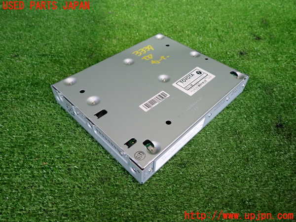 2UPJ-33396660]レクサス・CT200h(ZWA10)TVチューナー 中古_m0001.jpg