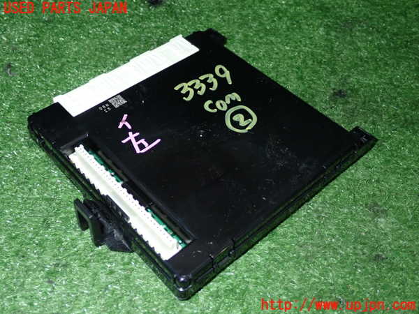 2UPJ-33396147]レクサス・CT200h(ZWA10)コンピューター2 中古_m0002.jpg