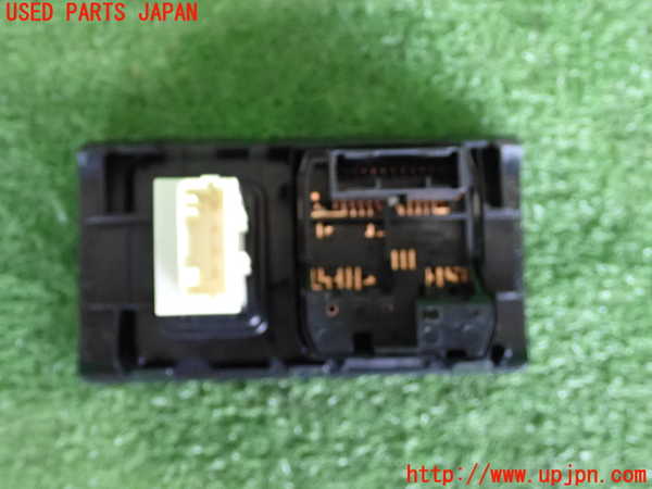 2UPJ-33396280]レクサス・CT200h(ZWA10)ミラースイッチ 中古_m0003.jpg