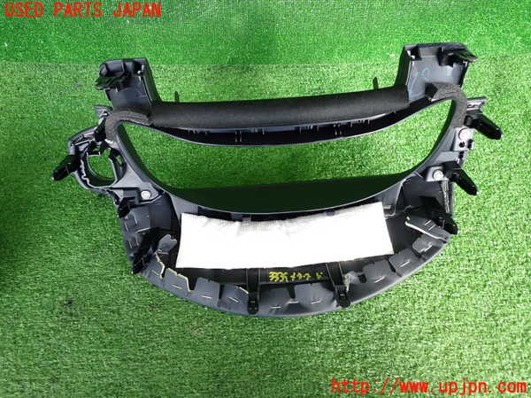 2UPJ-33397510]レクサス・CT200h(ZWA10)メーターフード 中古_m0003.jpg