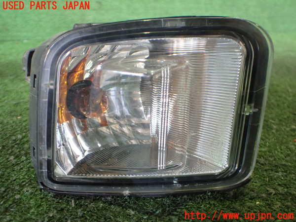2UPJ-33401150]レヴォーグ(VM4)右コーナーランプ 中古_m0001.jpg