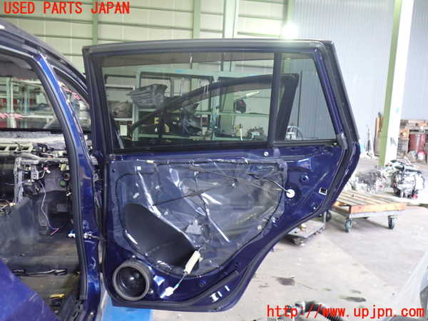 2UPJ-33401290]レヴォーグ(VM4)右後ドア 中古(43R-00150 M2L3)_m0003.jpg