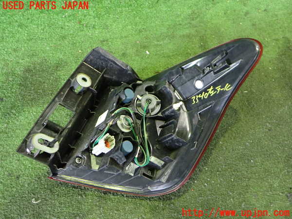 2UPJ-33401536]レヴォーグ(VM4)左テールランプ 中古_m0002.jpg