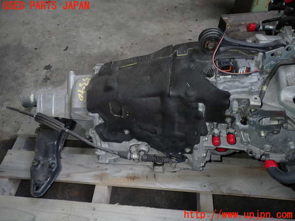 2UPJ-33403010]レヴォーグ(VM4)ミッション AT FB16 4WD 中古_m0001.jpg