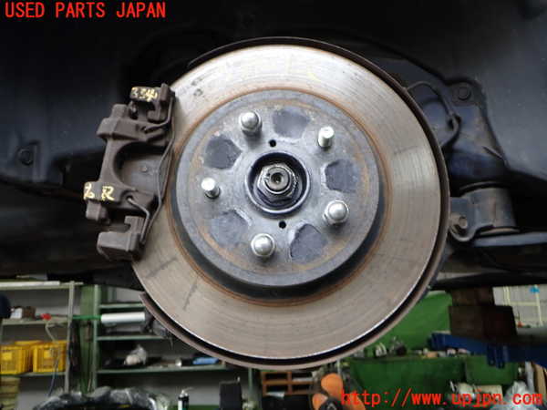 2UPJ-33404300]レヴォーグ(VM4)右リアナックルハブ 中古_m0002.jpg