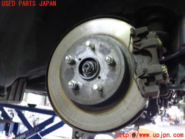 2UPJ-33404305]レヴォーグ(VM4)左リアナックルハブ 中古_m0002.jpg