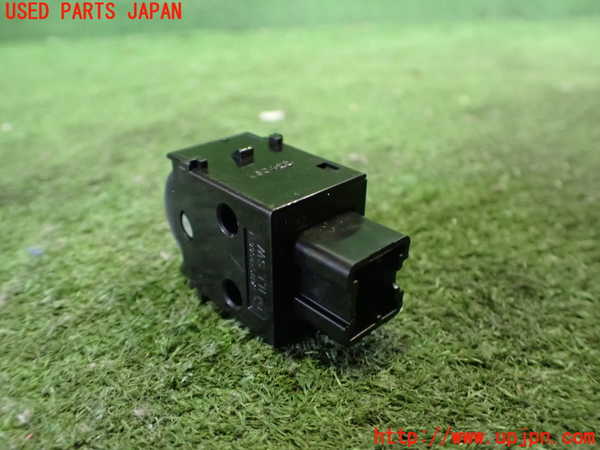 2UPJ-33406310]レヴォーグ(VM4)スイッチ5 (照度調整) 中古_m0002.jpg